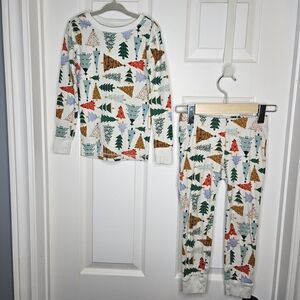 Old Navy Pajamas Tree Graphics Winter Cotton Colorful Kids Unisex Size S 6 NWOT